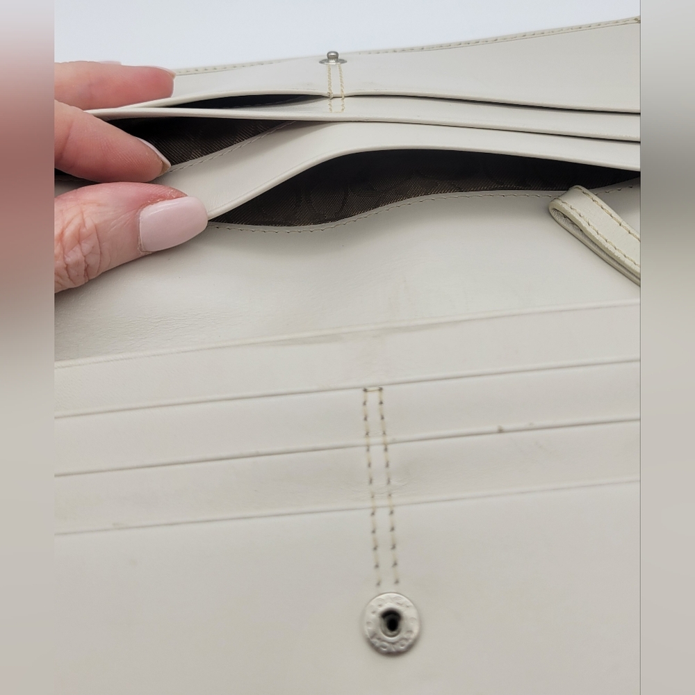 Coach Polished Calfskin Slim Envelope Wallet 8618 - Picture 11 of 16